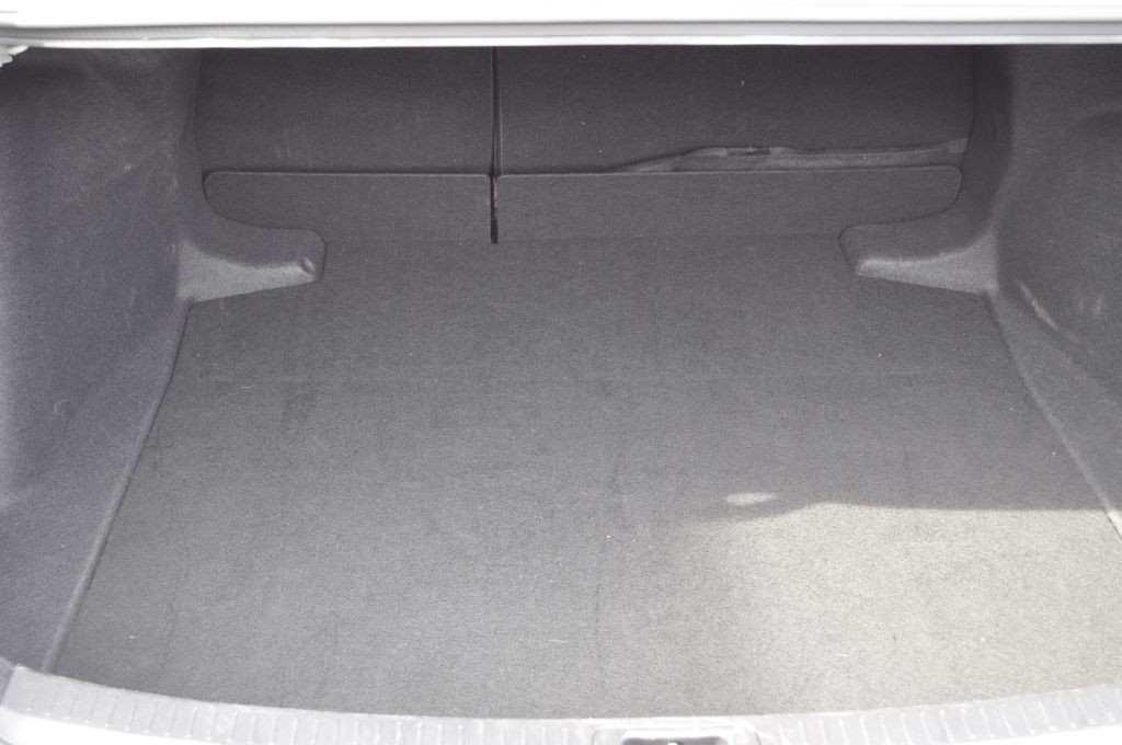 2025 Toyota Corolla Image 16