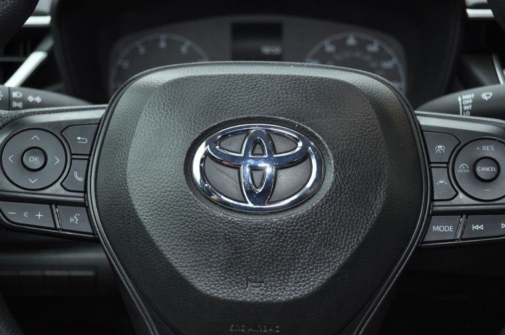 2025 Toyota Corolla Image 9