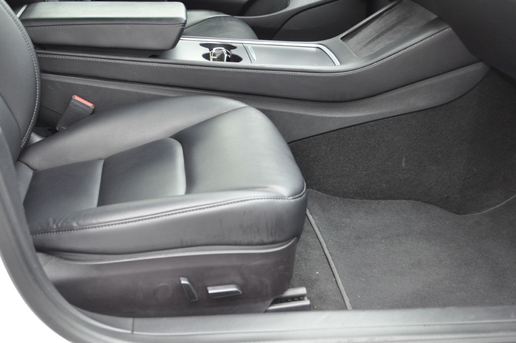 2022 Tesla Model 3 Image 19