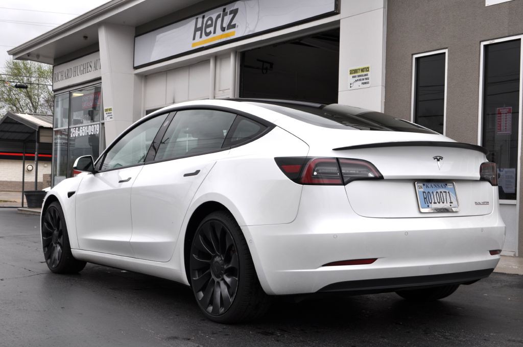 2022 Tesla Model 3 Image 22