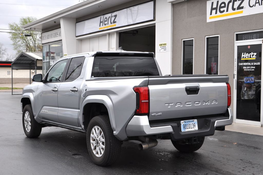 2025 Toyota Tacoma Image 21