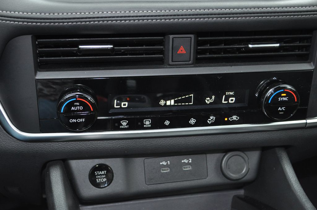 2024 Nissan Rogue Image 12