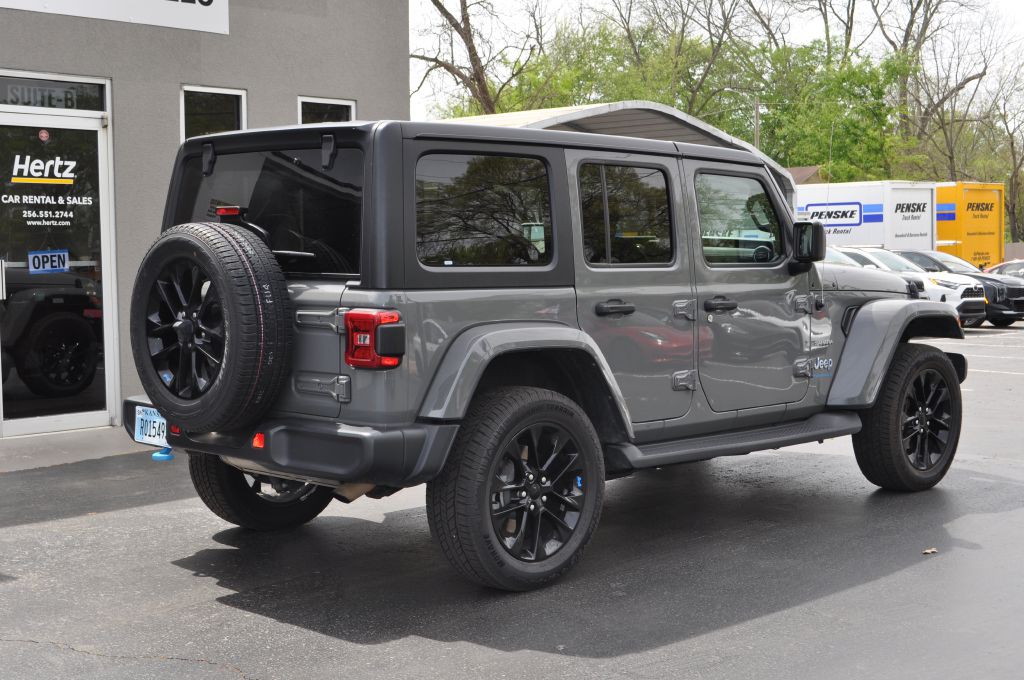 2023 Jeep Wrangler Image 4