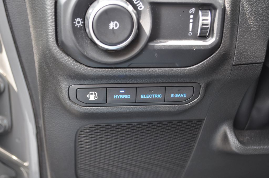 2023 Jeep Wrangler Image 23