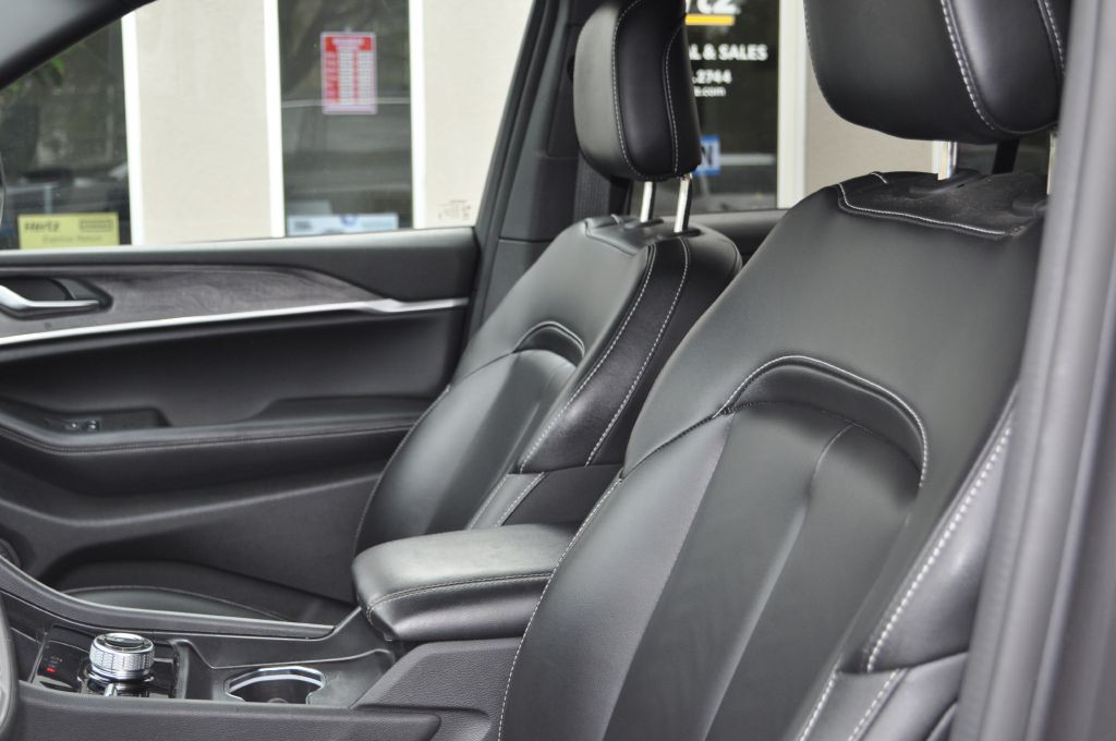 2024 Jeep Grand Cherokee Image 6