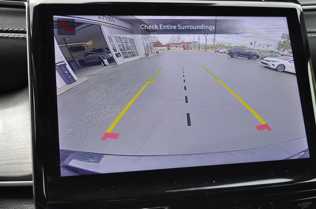 2024 Jeep Grand Cherokee Image 13