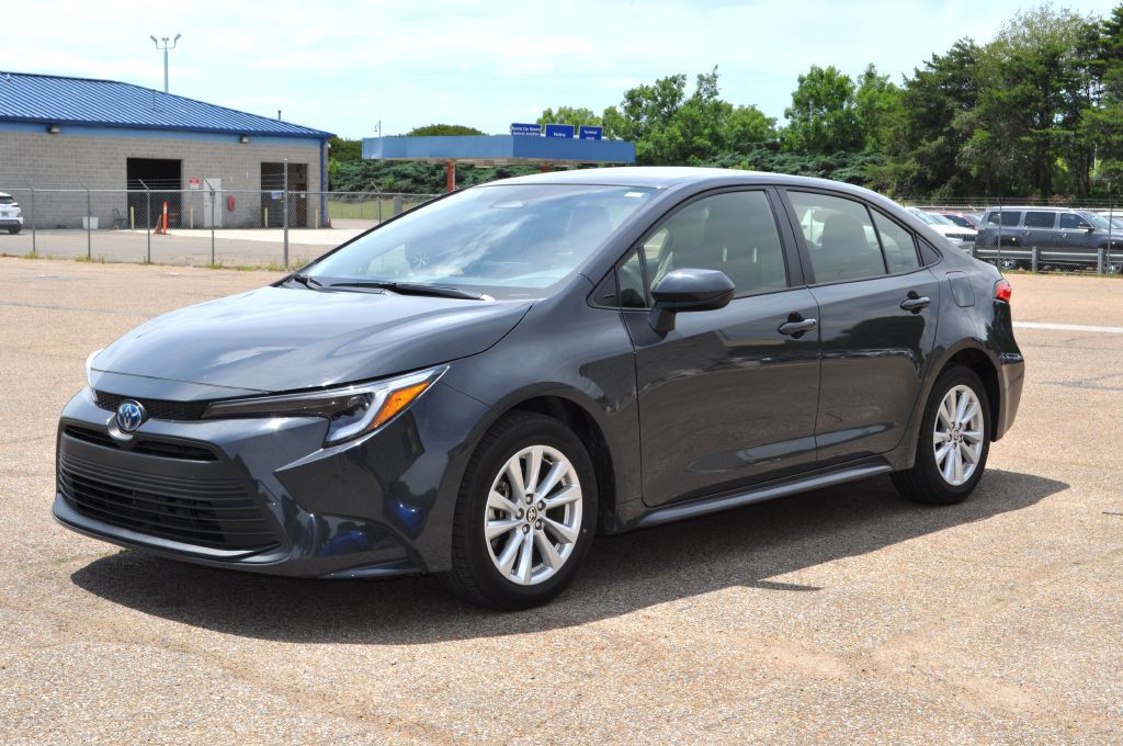 2025 Toyota Corolla Image 3