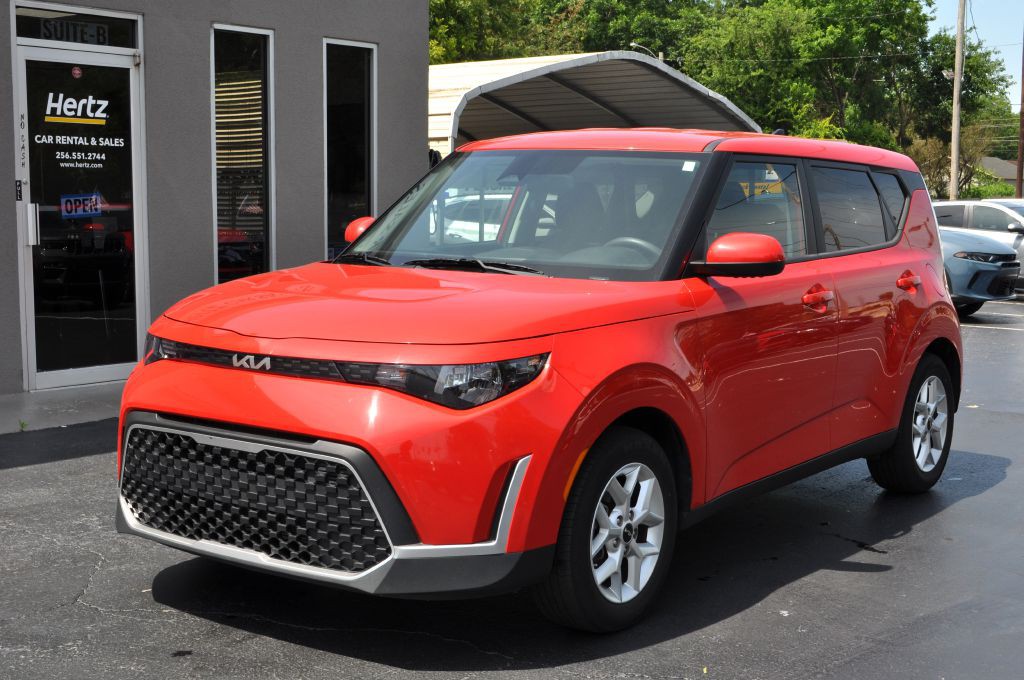 2024 Kia Soul Image 1