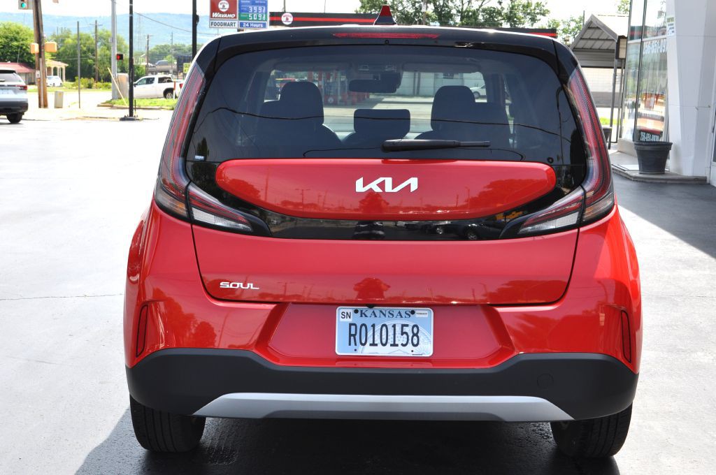 2024 Kia Soul Image 6