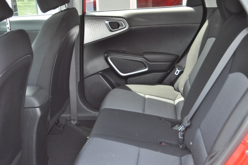 2024 Kia Soul Image 16