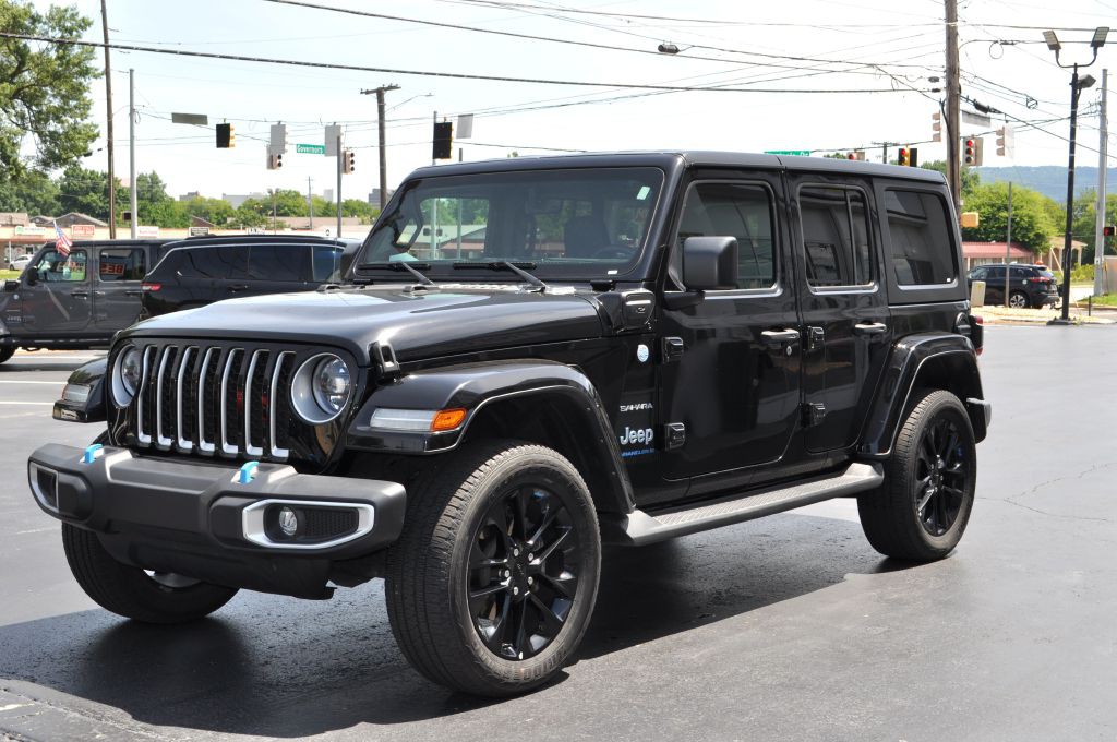2023 Jeep Wrangler Image 2