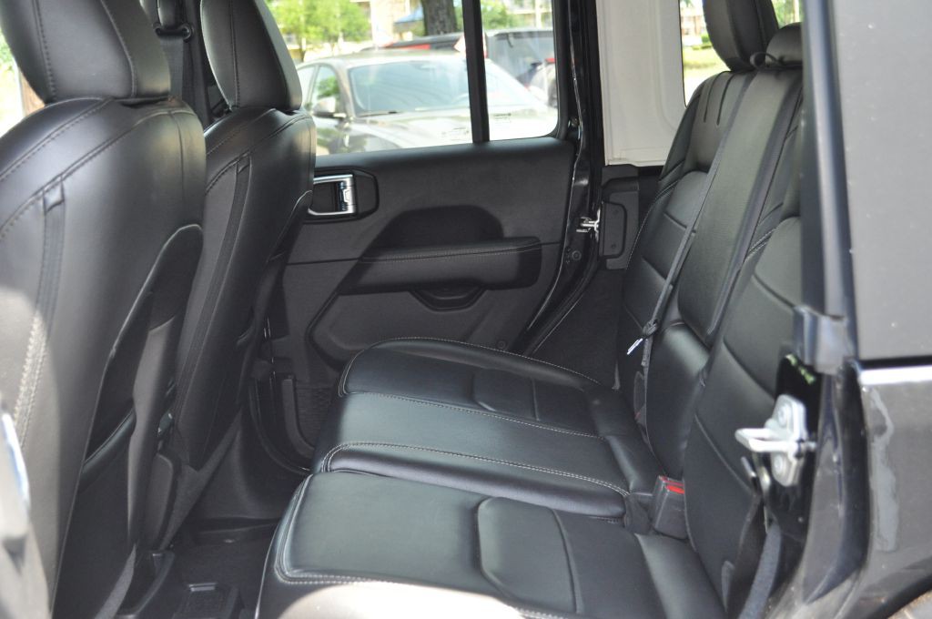 2023 Jeep Wrangler Image 20