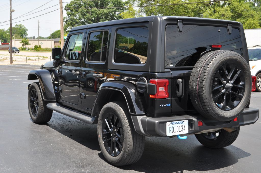 2023 Jeep Wrangler Image 29