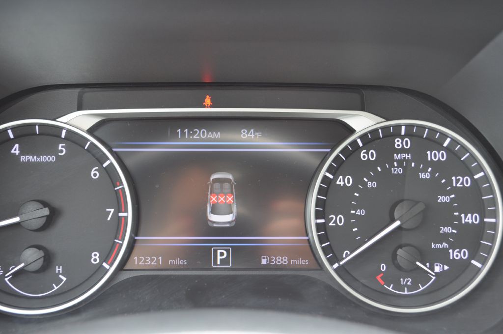 2025 Nissan Sentra Image 7