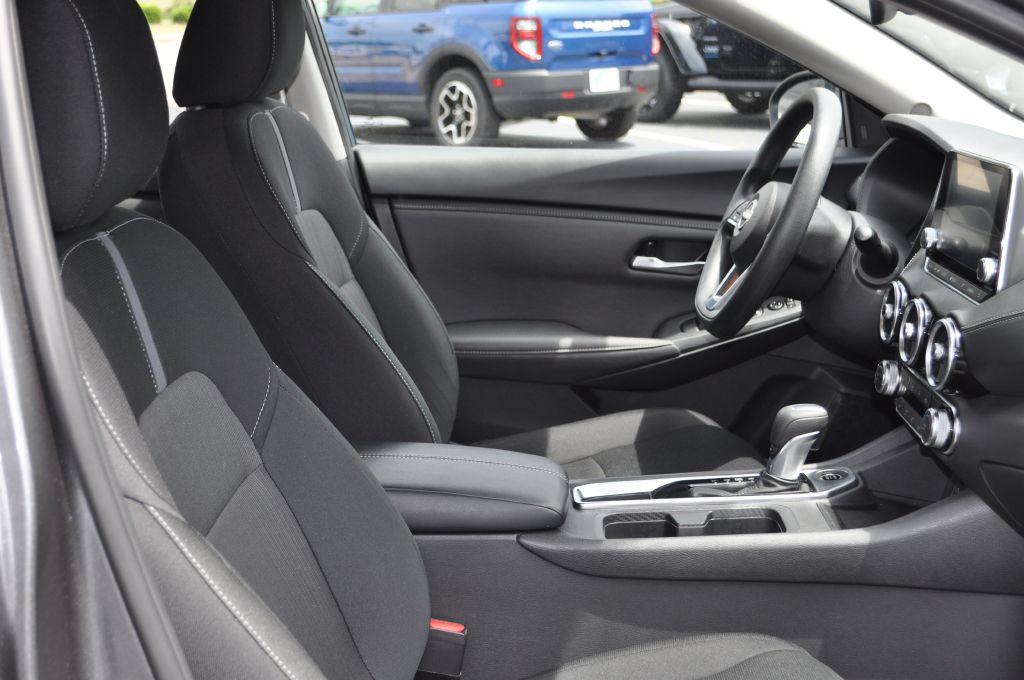 2025 Nissan Sentra Image 18