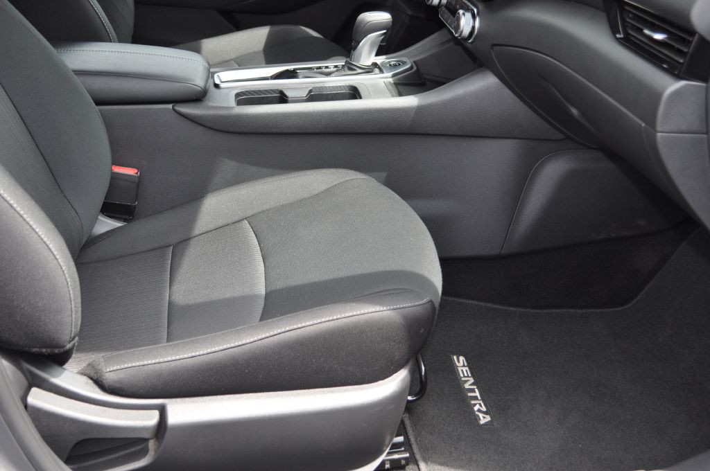 2025 Nissan Sentra Image 19