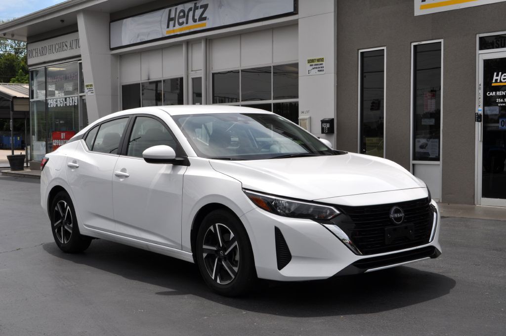 2025 Nissan Sentra Image 3