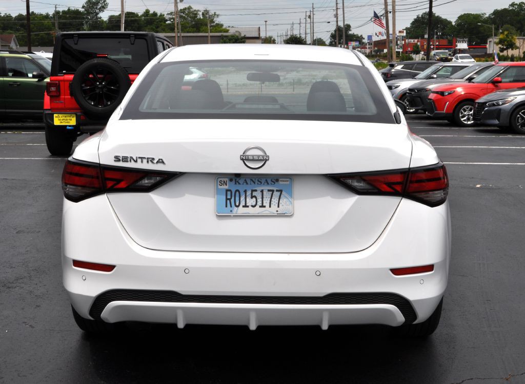 2025 Nissan Sentra Image 5