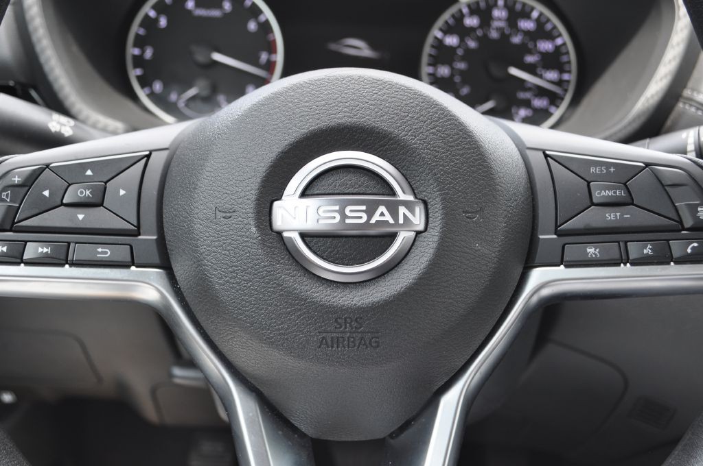 2025 Nissan Sentra Image 12