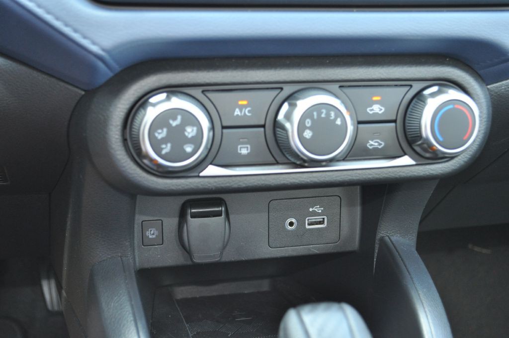 2025 Nissan Versa Image 14