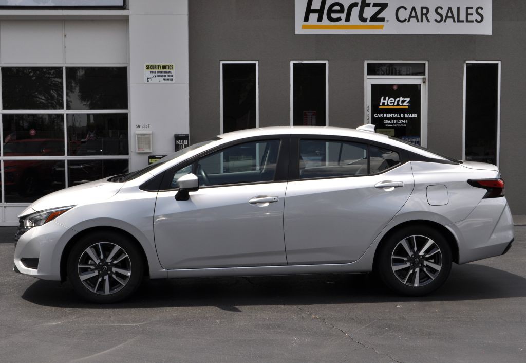 2025 Nissan Versa Image 22