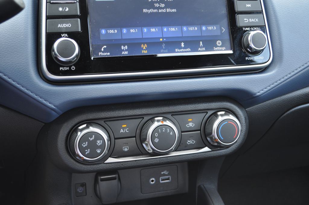 2025 Nissan Versa Image 12