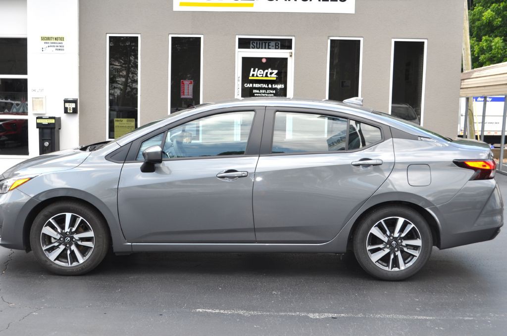 2025 Nissan Versa Image 20
