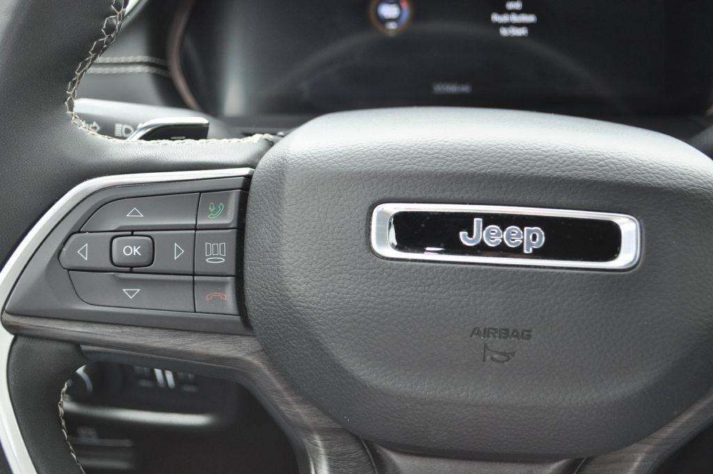 2024 Jeep Grand Cherokee Image 10