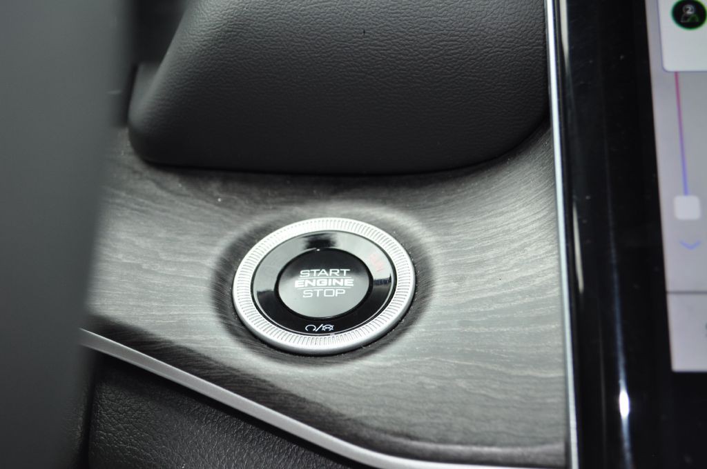 2024 Jeep Grand Cherokee Image 10