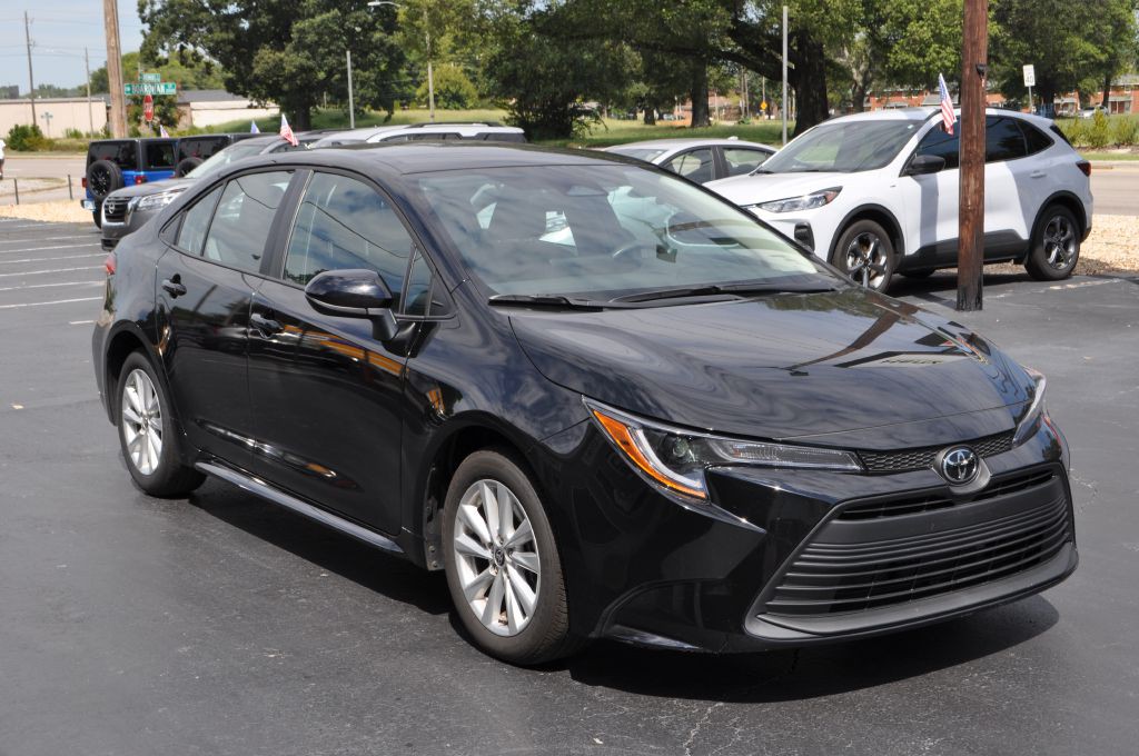 2026 Toyota Corolla Image 4