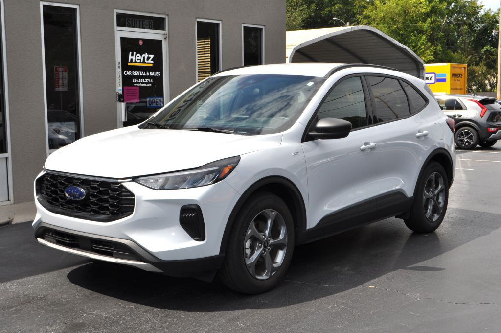 2025 Ford Escape Image 4