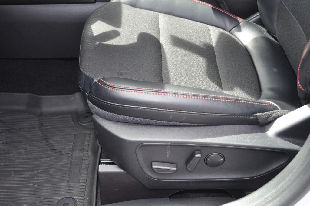 2025 Ford Escape Image 7