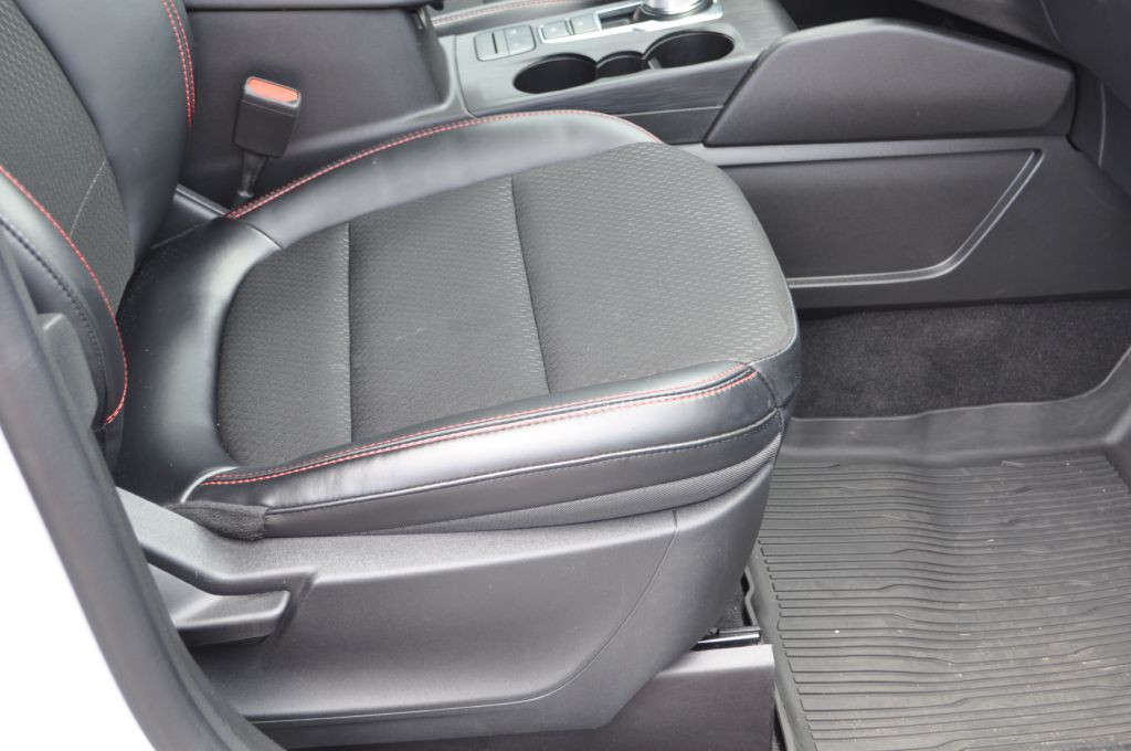 2025 Ford Escape Image 21