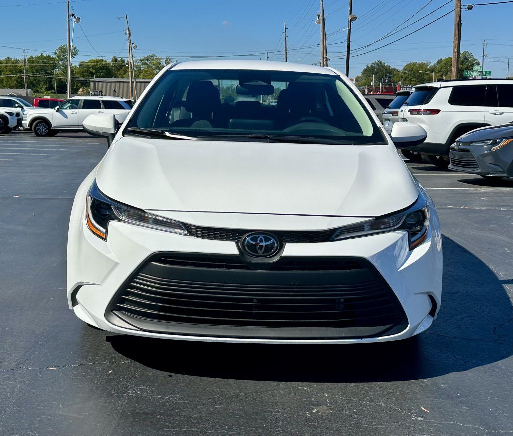 2026 Toyota Corolla Image 3