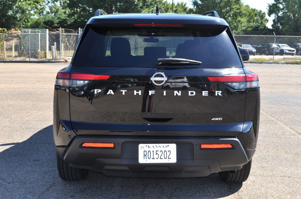 2025 Nissan Pathfinder Image 21