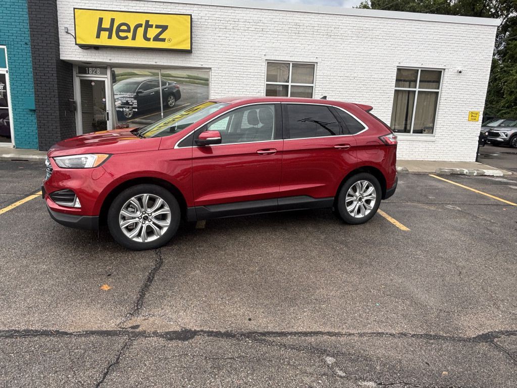 2023 Ford Edge Image 2