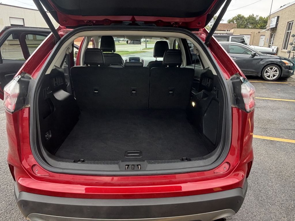 2023 Ford Edge Image 9