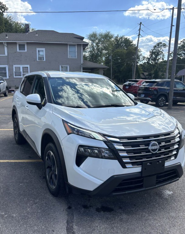 2024 Nissan Rogue Image 3