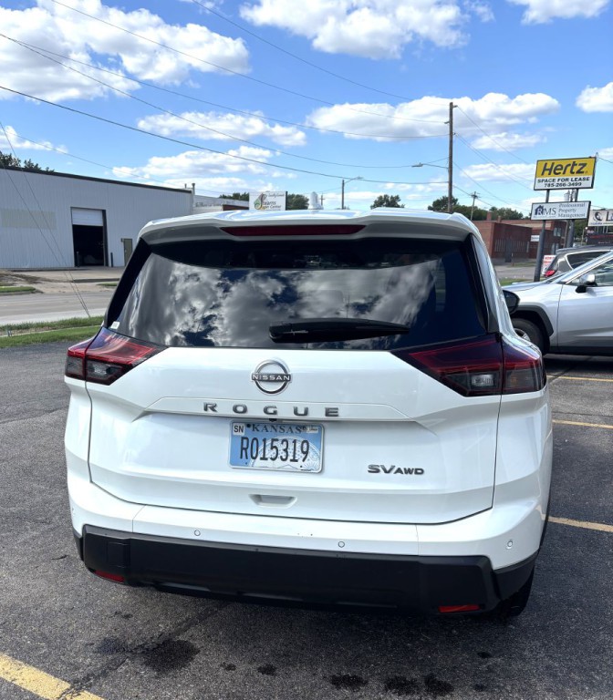 2024 Nissan Rogue Image 12