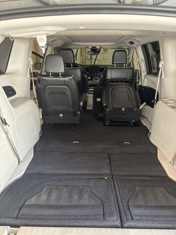 2022 Chrysler Pacifica Image 20