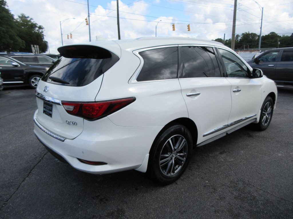 2016 INFINITI QX60 Image 4