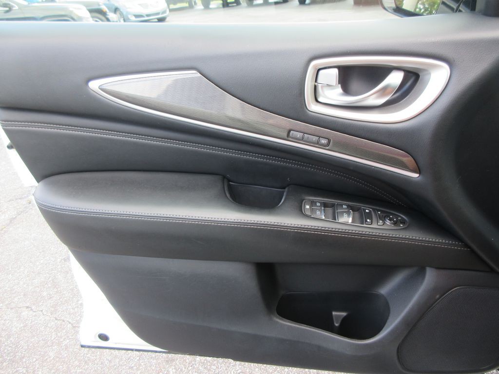 2016 INFINITI QX60 Image 10