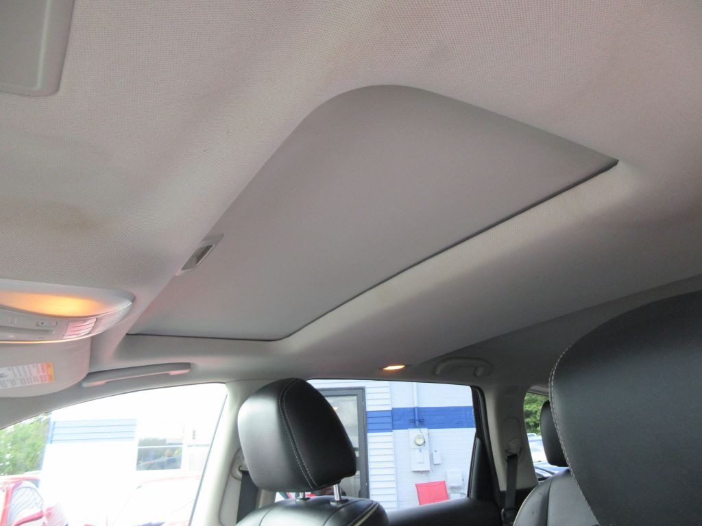 2016 INFINITI QX60 Image 11
