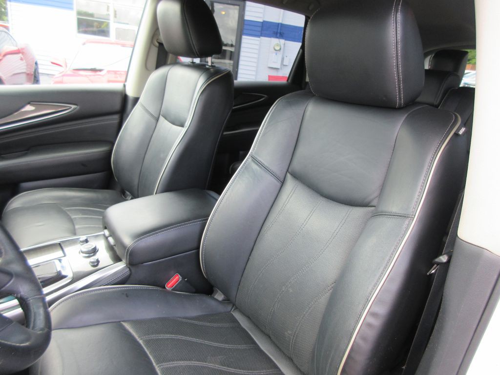 2016 INFINITI QX60 Image 12