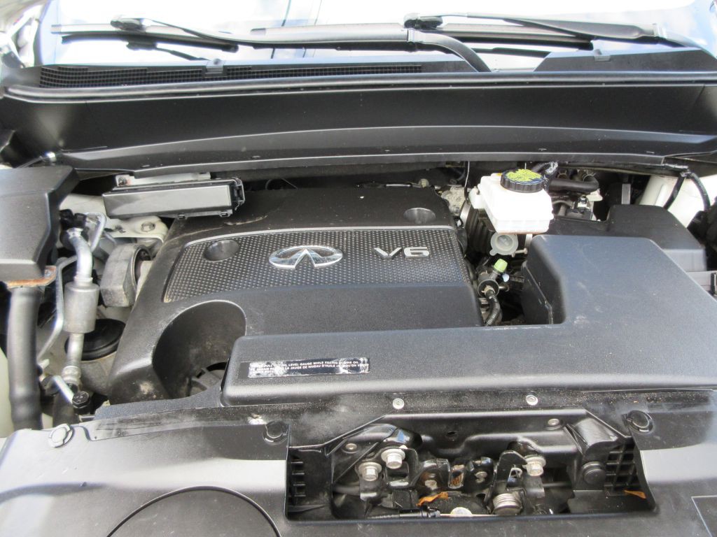 2016 INFINITI QX60 Image 17