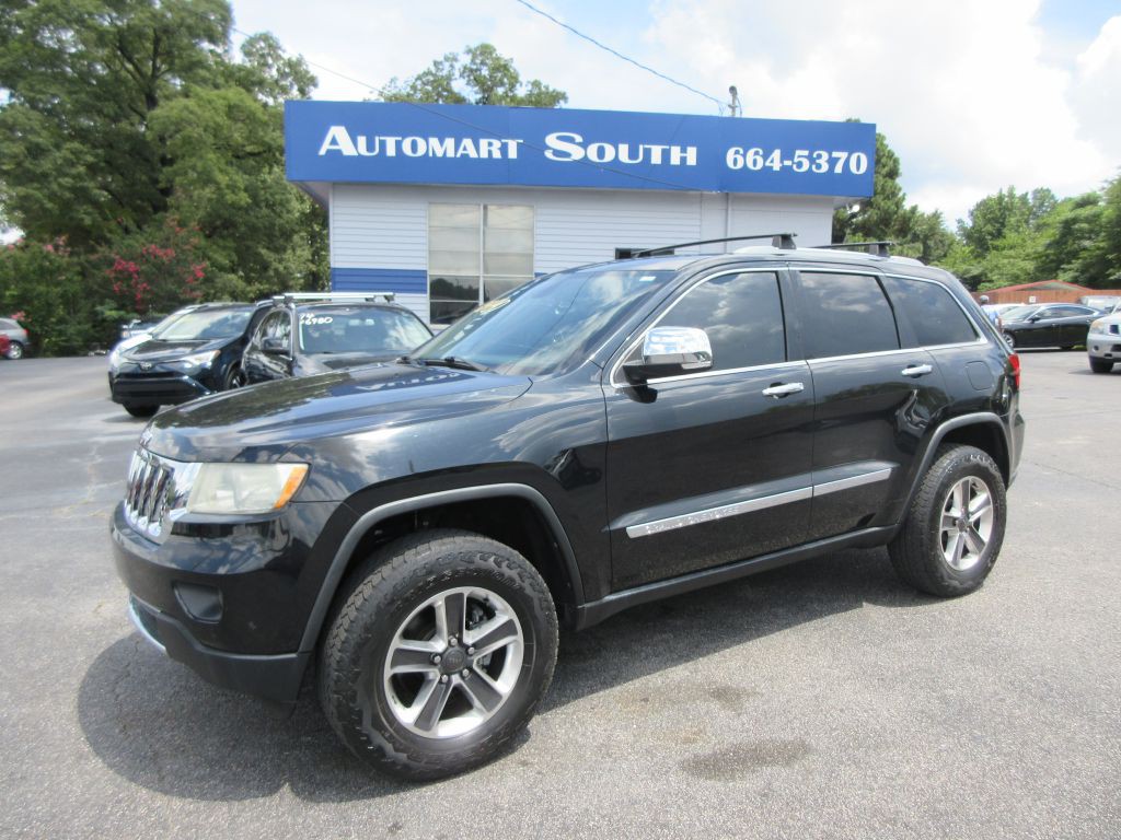 2011 Jeep Grand Cherokee Image 1