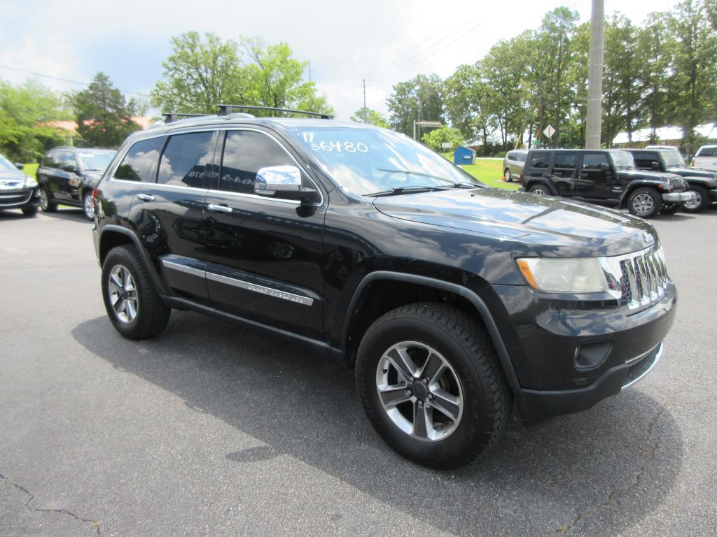 2011 Jeep Grand Cherokee Image 3