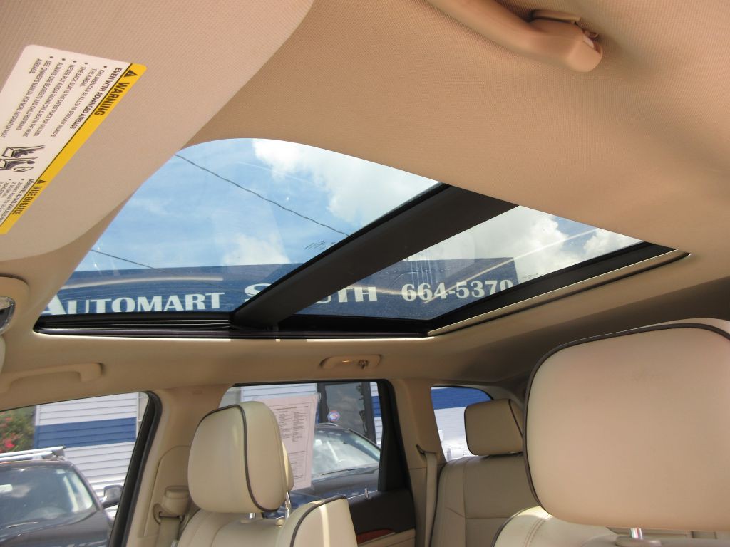 2011 Jeep Grand Cherokee Image 11