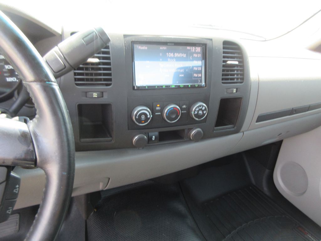 2013 Chevrolet Silverado 1500 Image 9