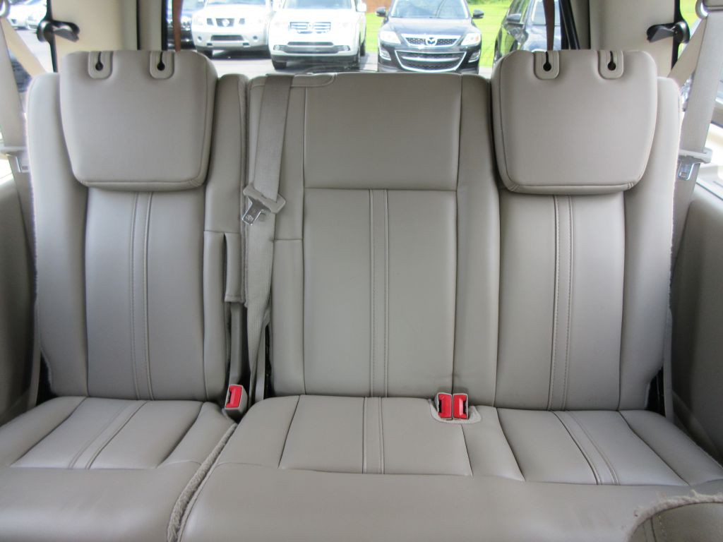 2015 Lincoln Navigator Image 14
